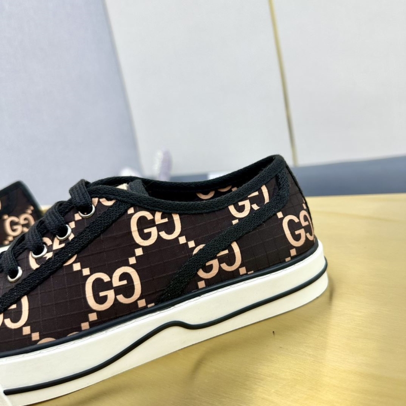 Gucci Casual Shoes